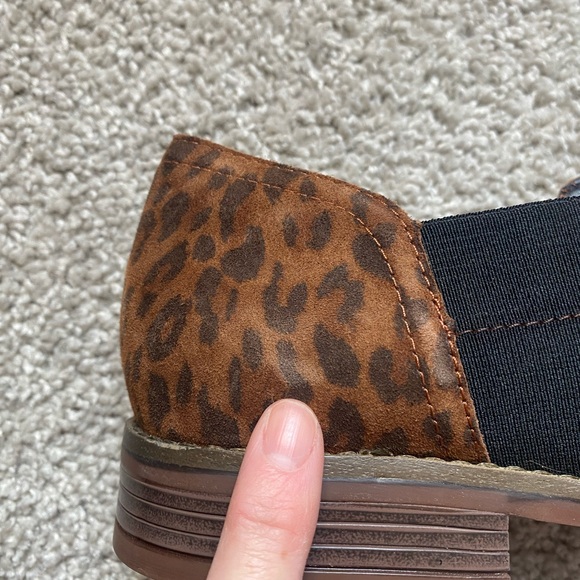 Clarks Brown Leopard Print Women's Shoes | 8.5 - Picture 12 of 12